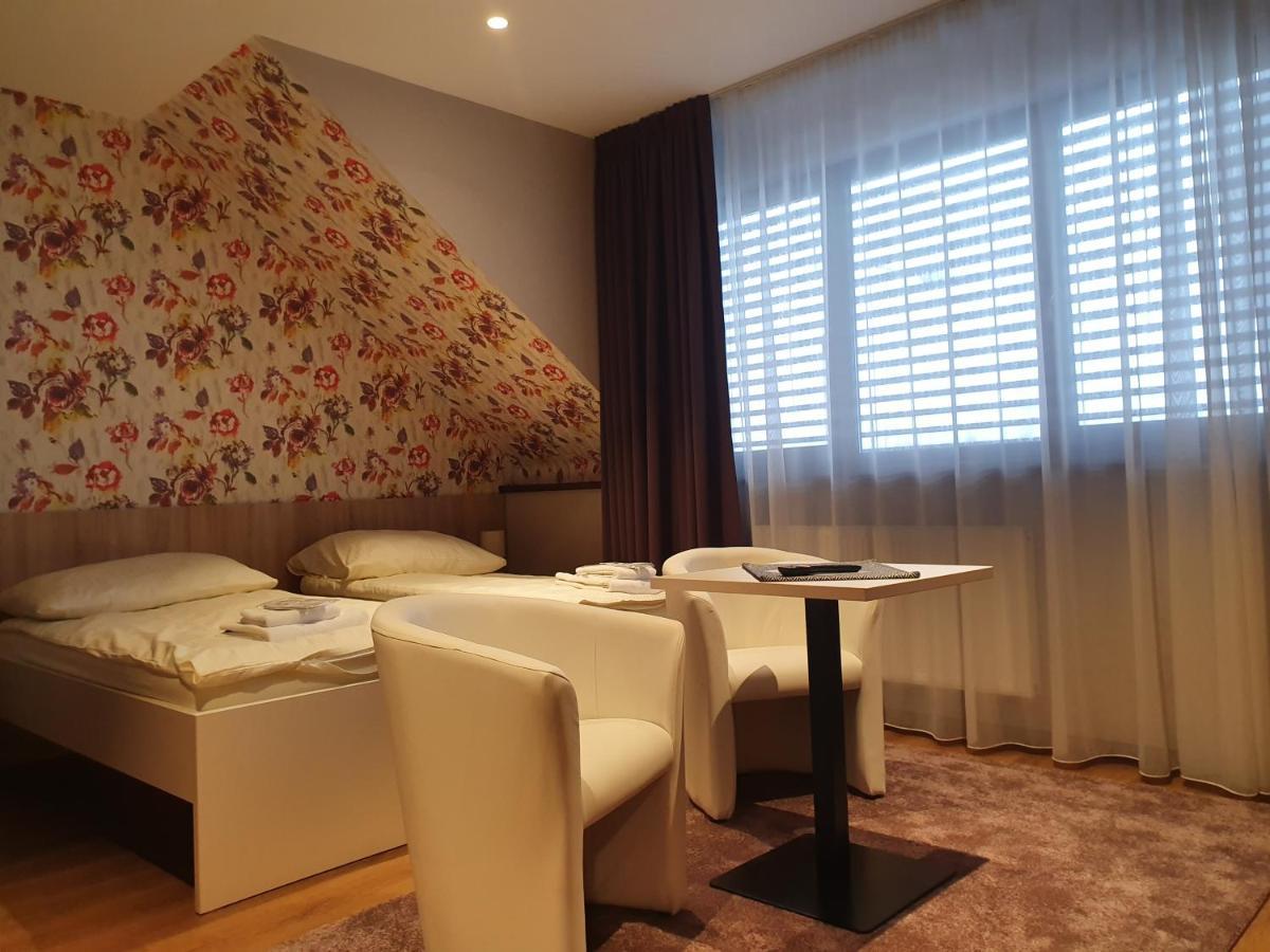 Apartments 461 โมดริเช ภายนอก รูปภาพ