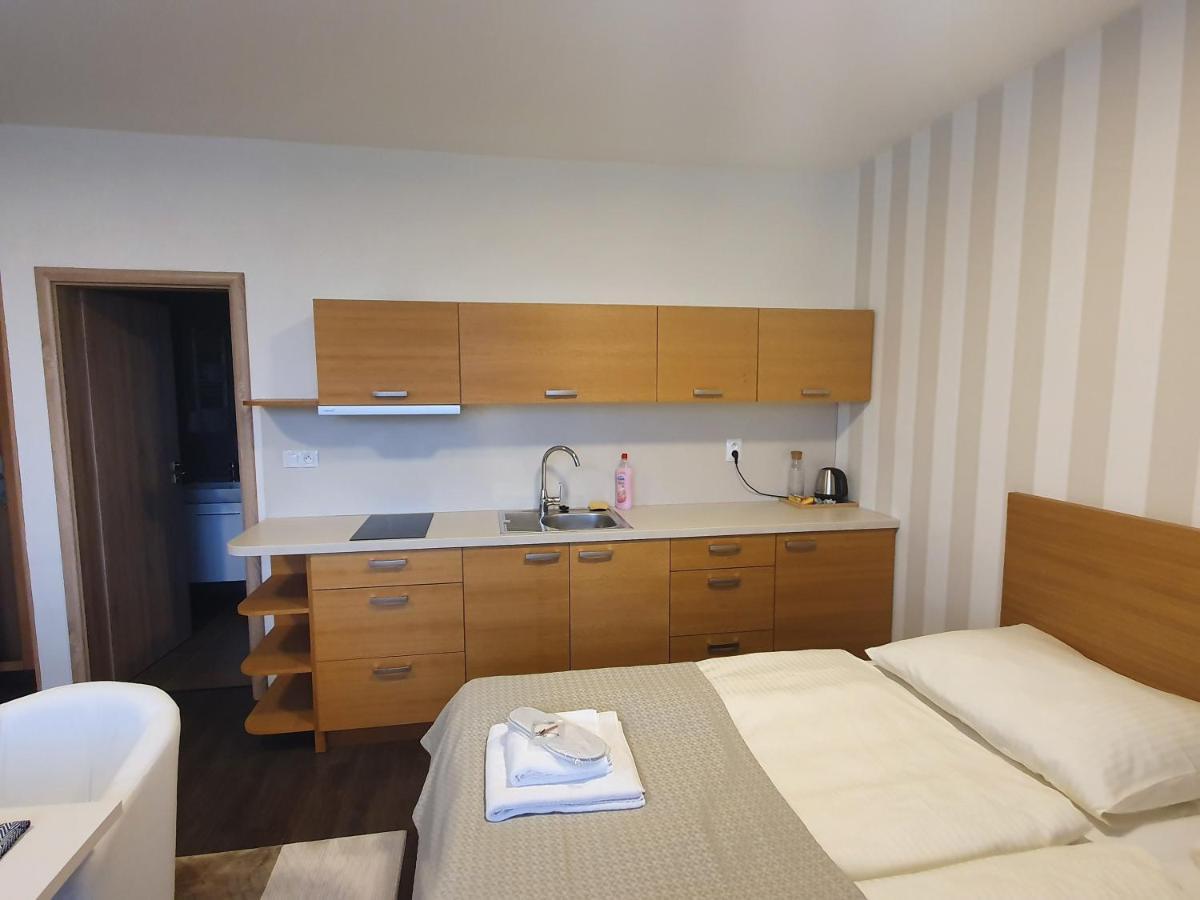 Apartments 461 โมดริเช ภายนอก รูปภาพ