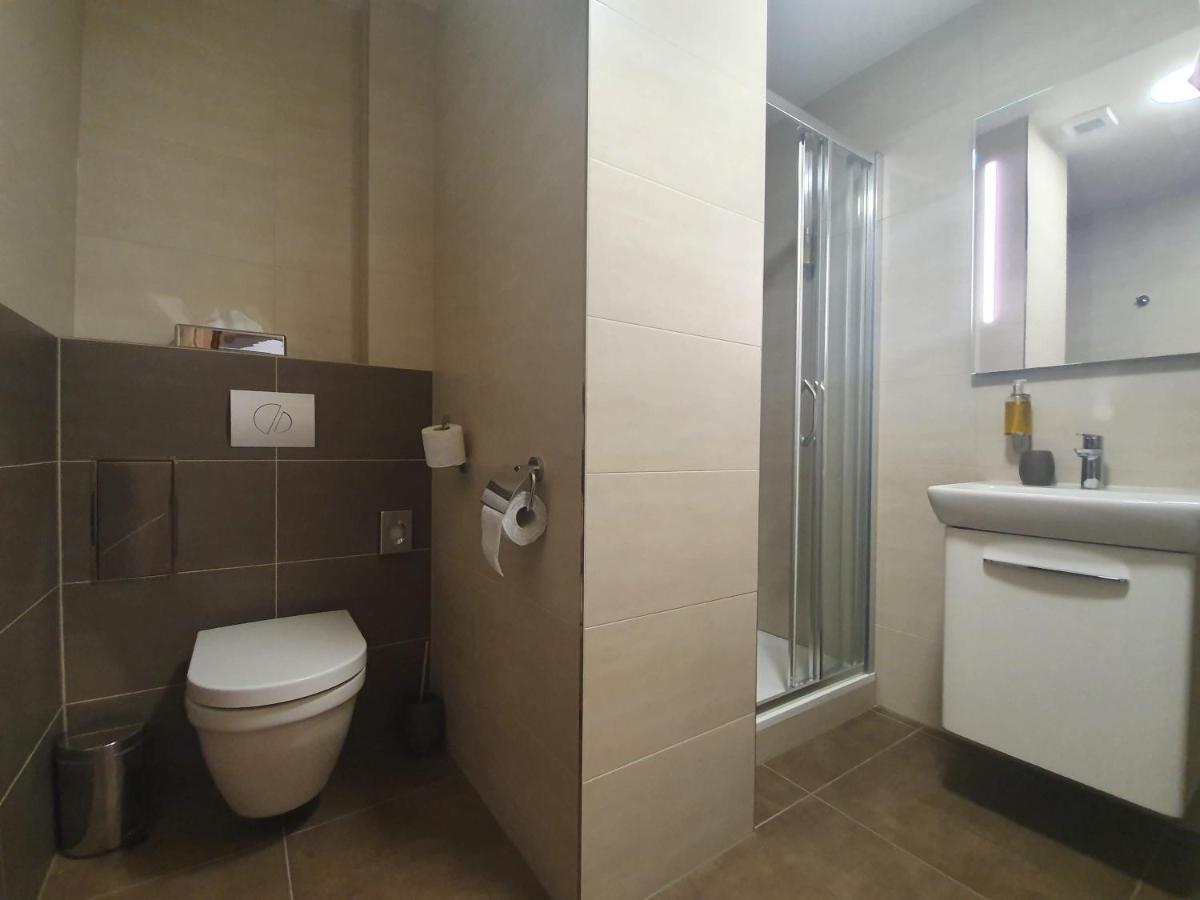 Apartments 461 โมดริเช ภายนอก รูปภาพ